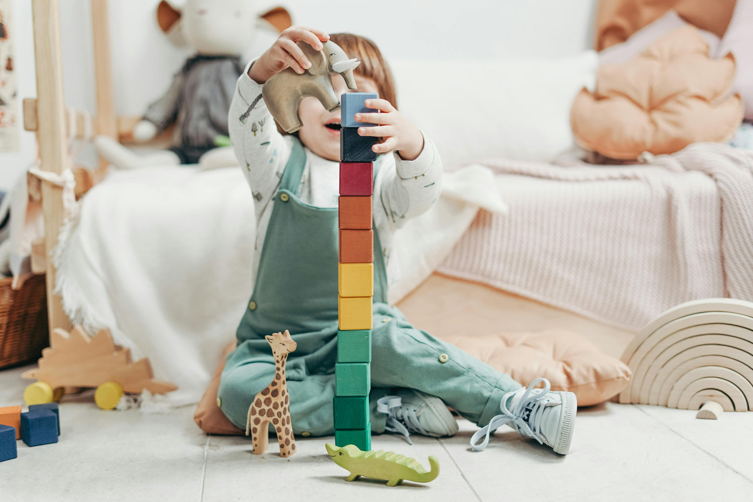 MONTESSORI TOYS